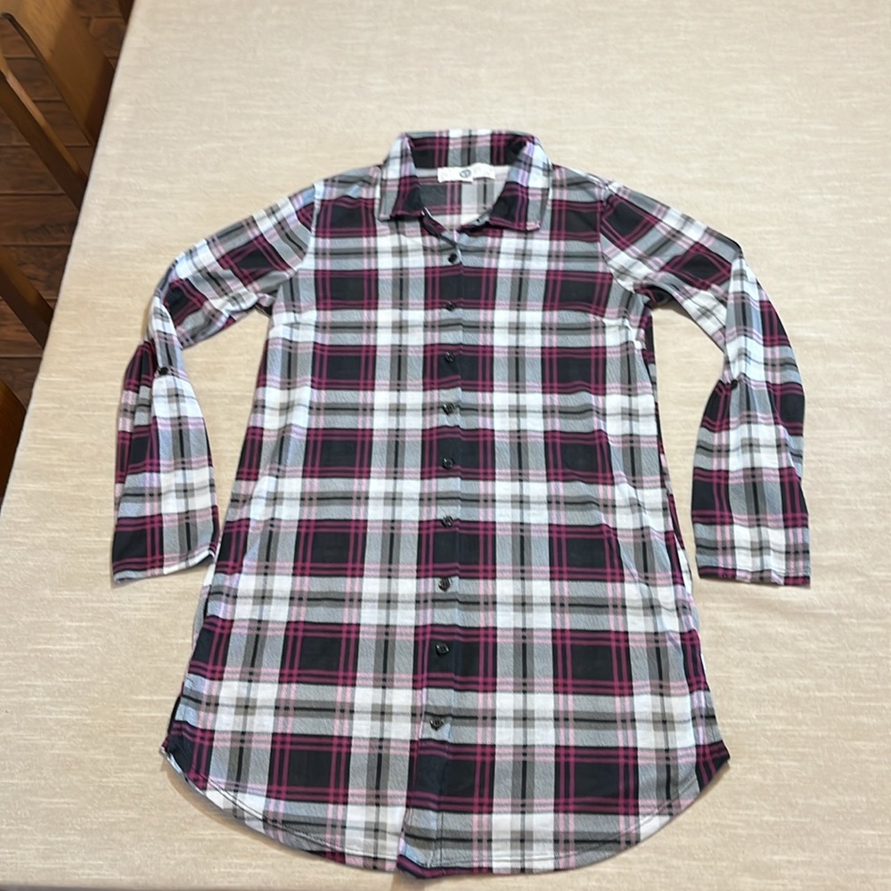 WF purple/black and white long top. Size Large